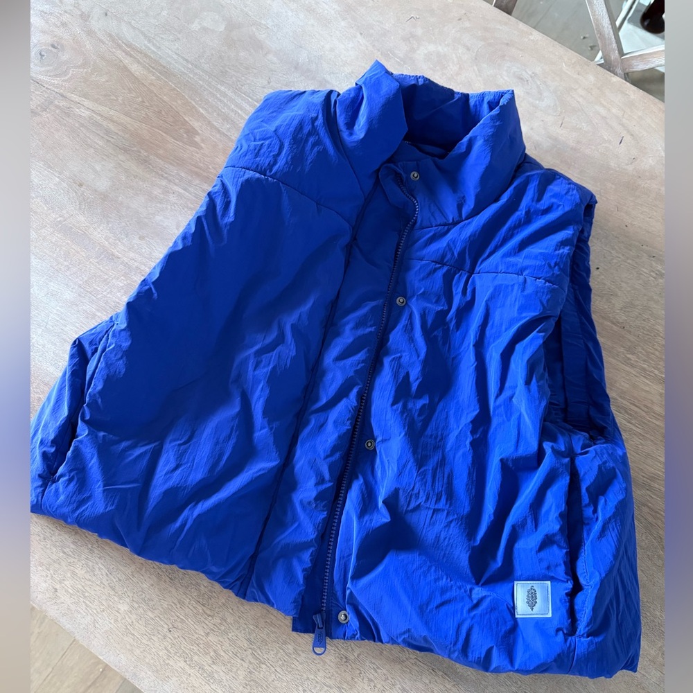 FP Movement Vest - fits like a M/L